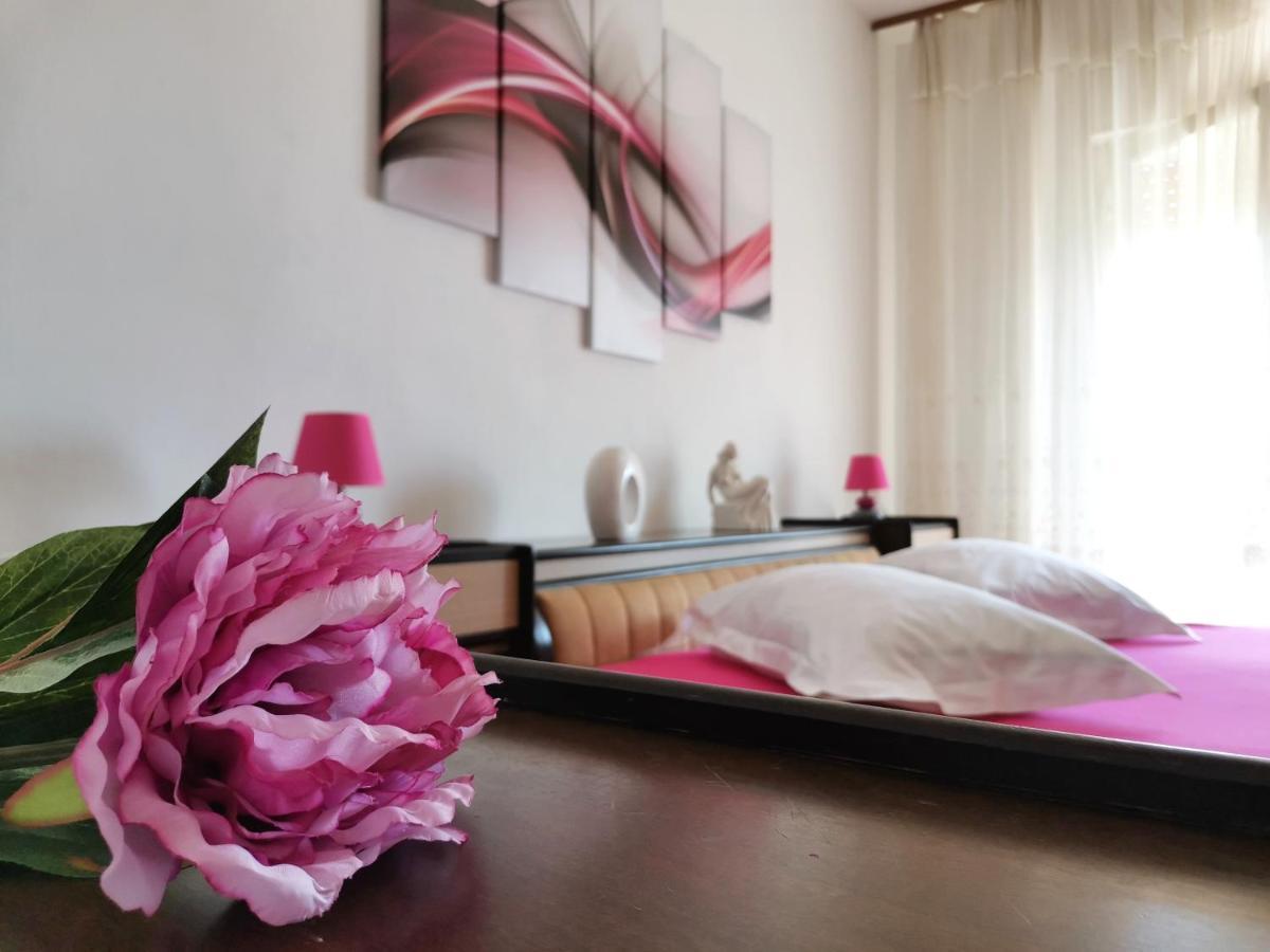 Apartment Marina โปดสตรานา ภายนอก รูปภาพ