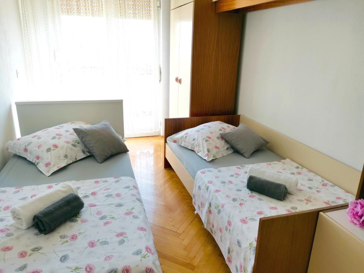 Apartment Marina โปดสตรานา ภายนอก รูปภาพ